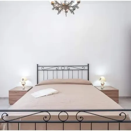 Da Adriana Apartment Avola