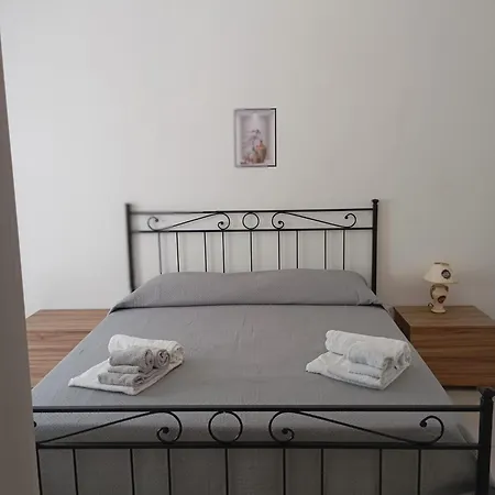 Da Adriana Apartment *